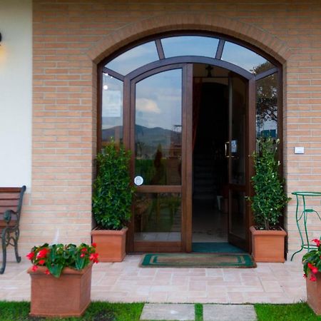 P&P Assisi Camere Бастия-Умбра Экстерьер фото