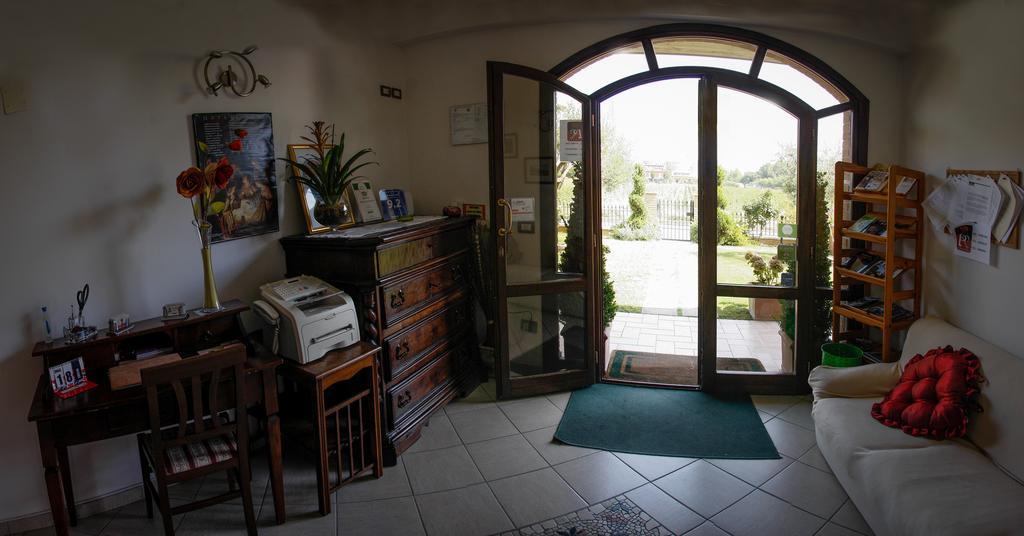 P&P Assisi Camere Бастия-Умбра Экстерьер фото