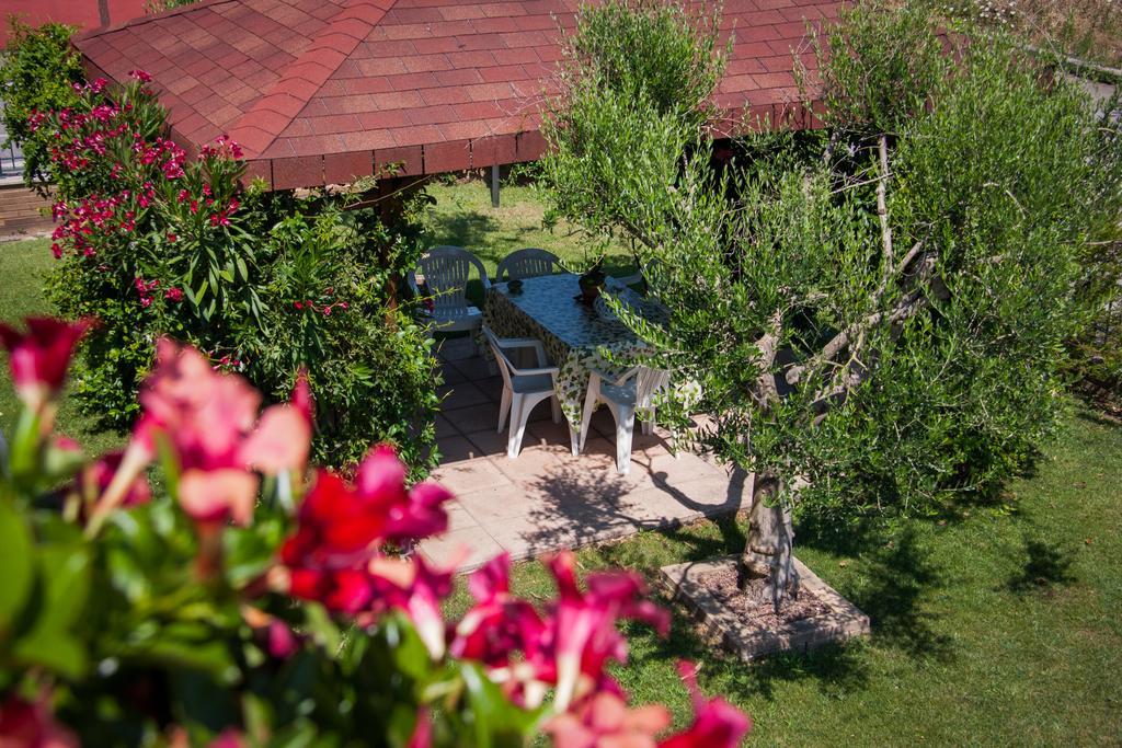 P&P Assisi Camere Бастия-Умбра Экстерьер фото