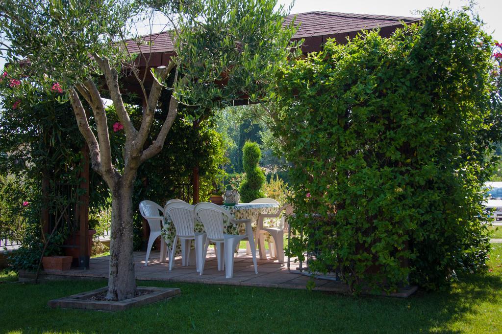 P&P Assisi Camere Бастия-Умбра Экстерьер фото